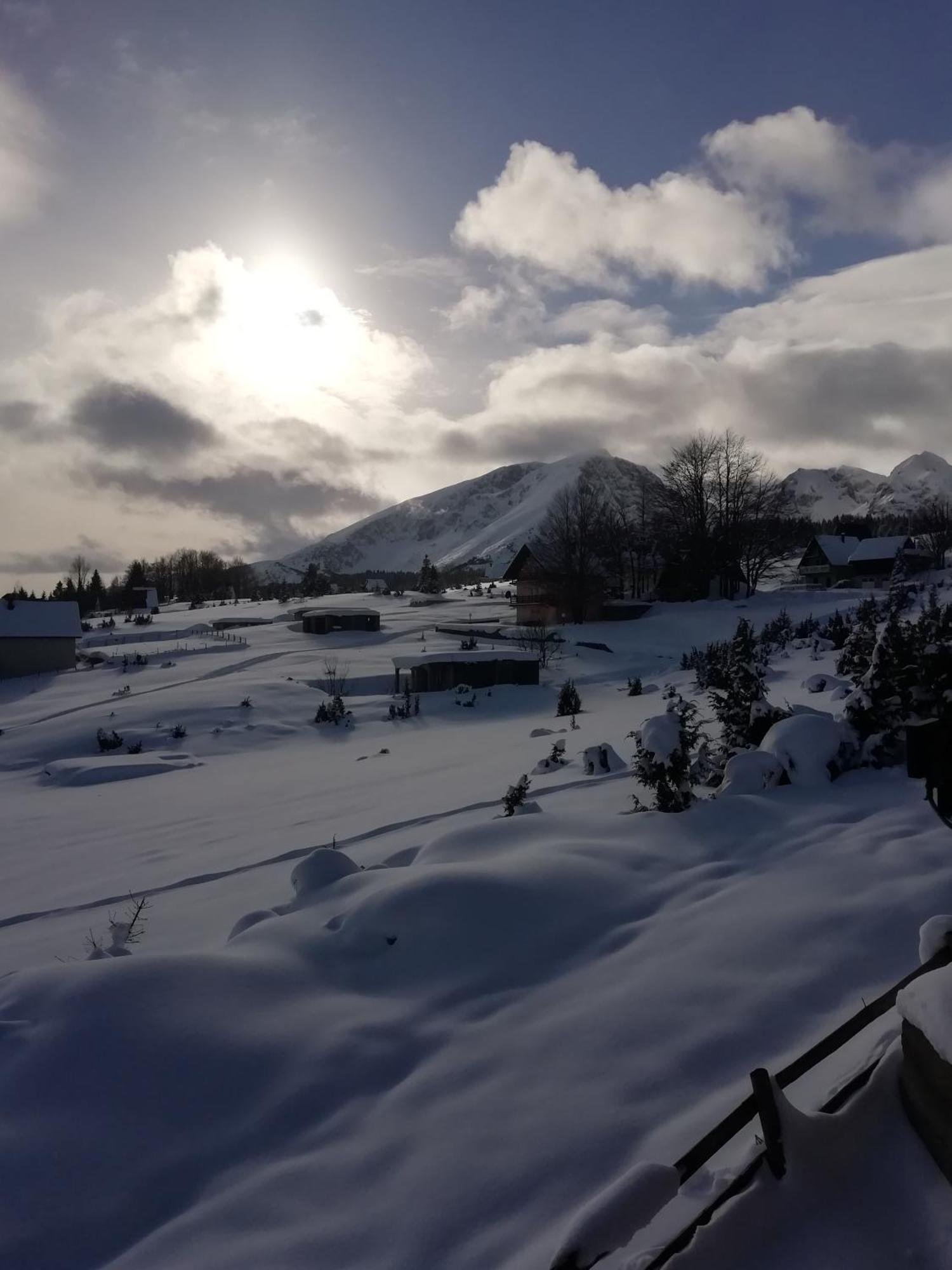 Chalet Kovacevic Zabljak  Luaran gambar