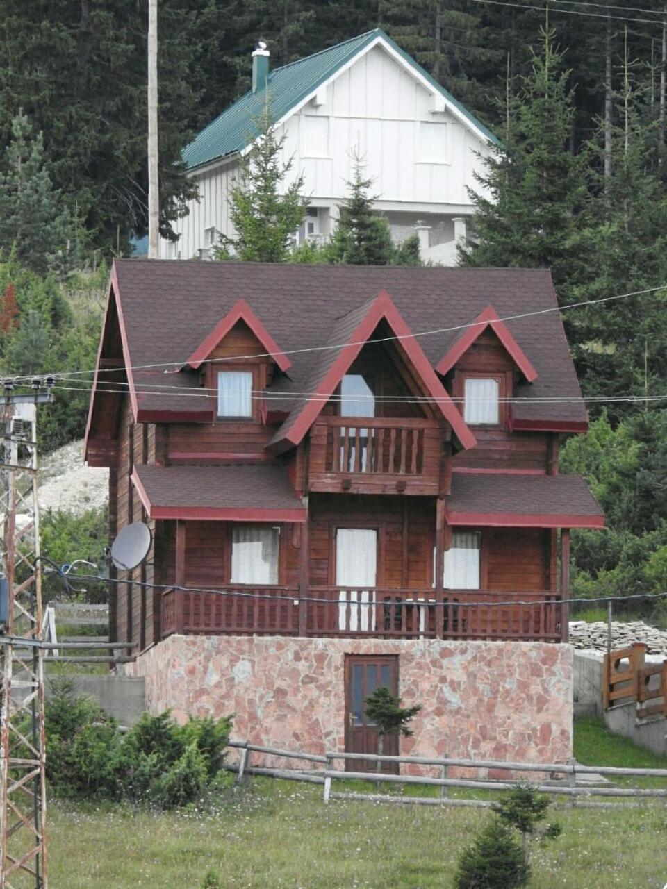 Chalet Kovacevic Zabljak  Luaran gambar